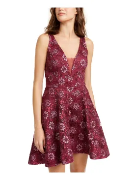 B. Darlin Women's Sleeveless Short Fit Flare Cocktail Dress Berry Size 1/2