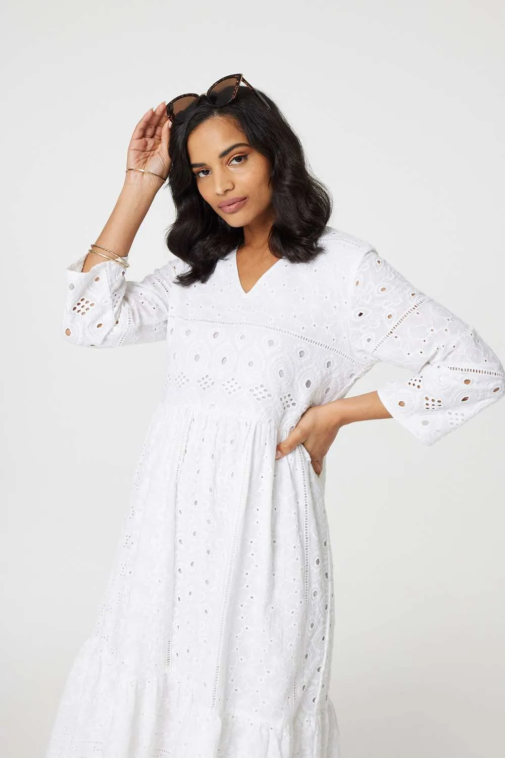 Broderie Anglaise 3/4 Sleeve Midi Dress