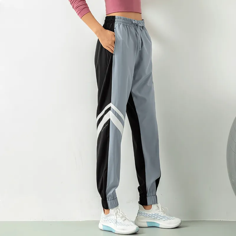 Loose Women's Jogger Pants with Thin Stripe for Running - SF1249