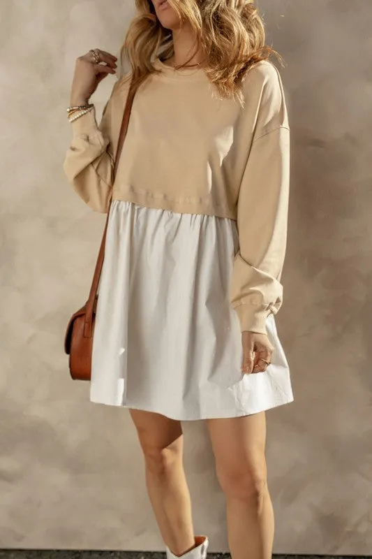 On Your Mind - Sweatshirt Colorblock Flowy Pleated Mini Dress