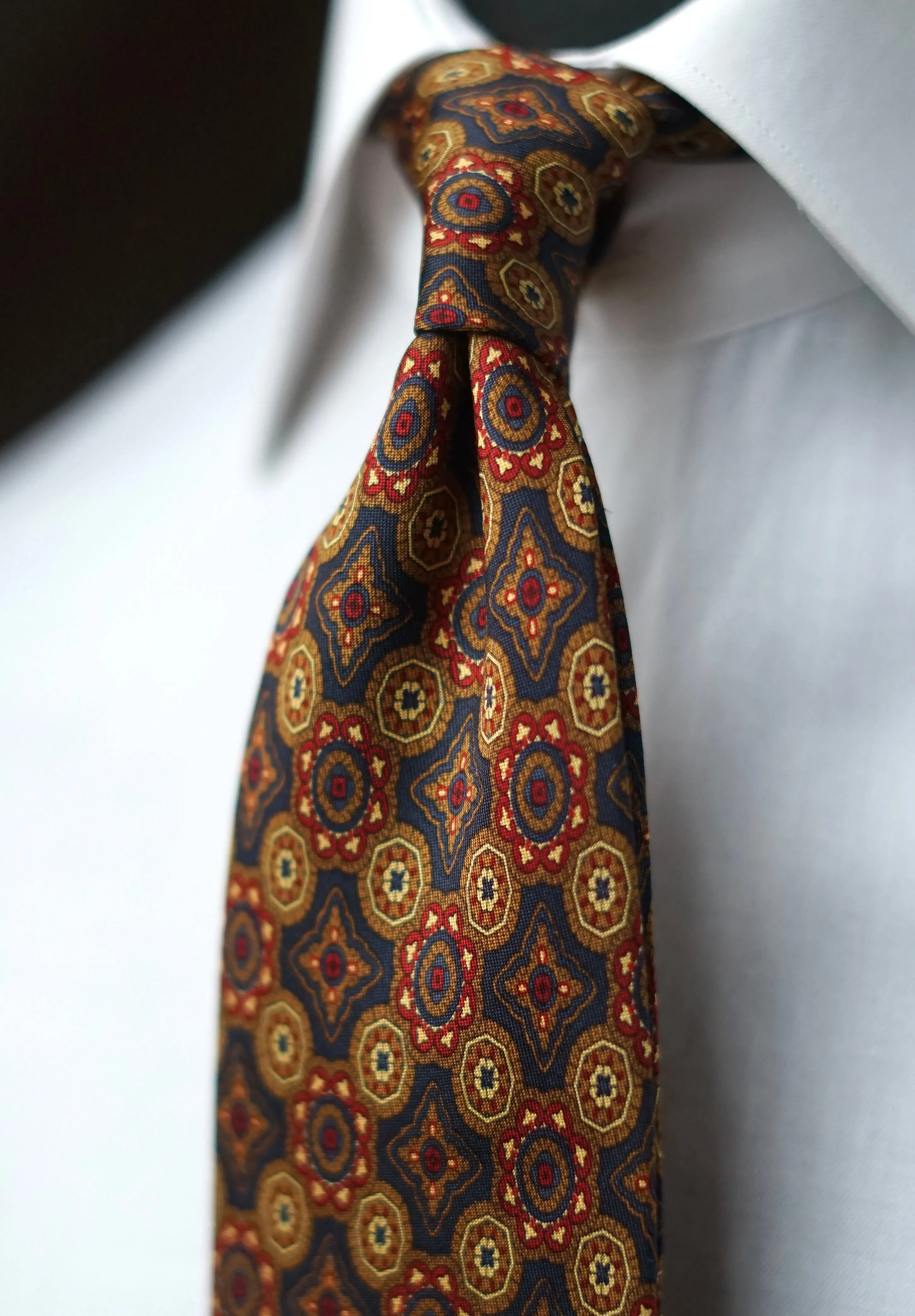 Strelizia Vintage Tie