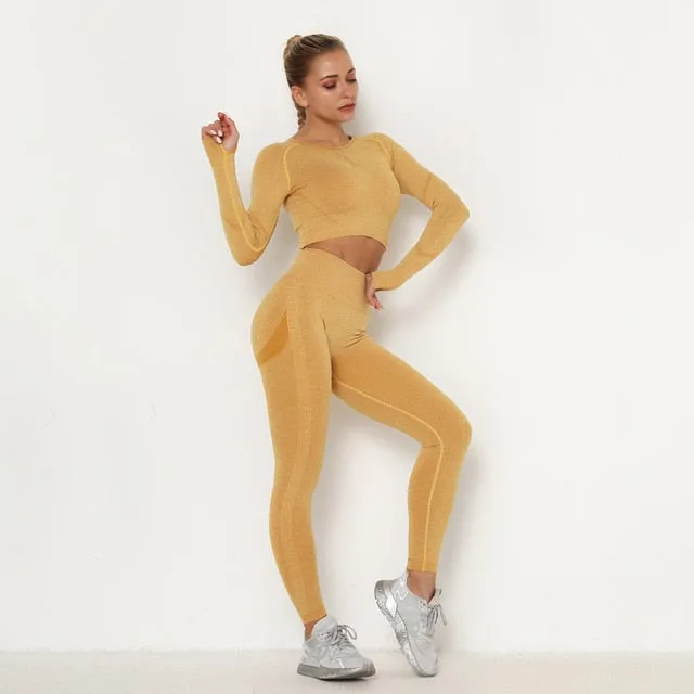 Trendy Workout Seamless Sports Set Includes High Waist Leggings  and Long Sleeve Top